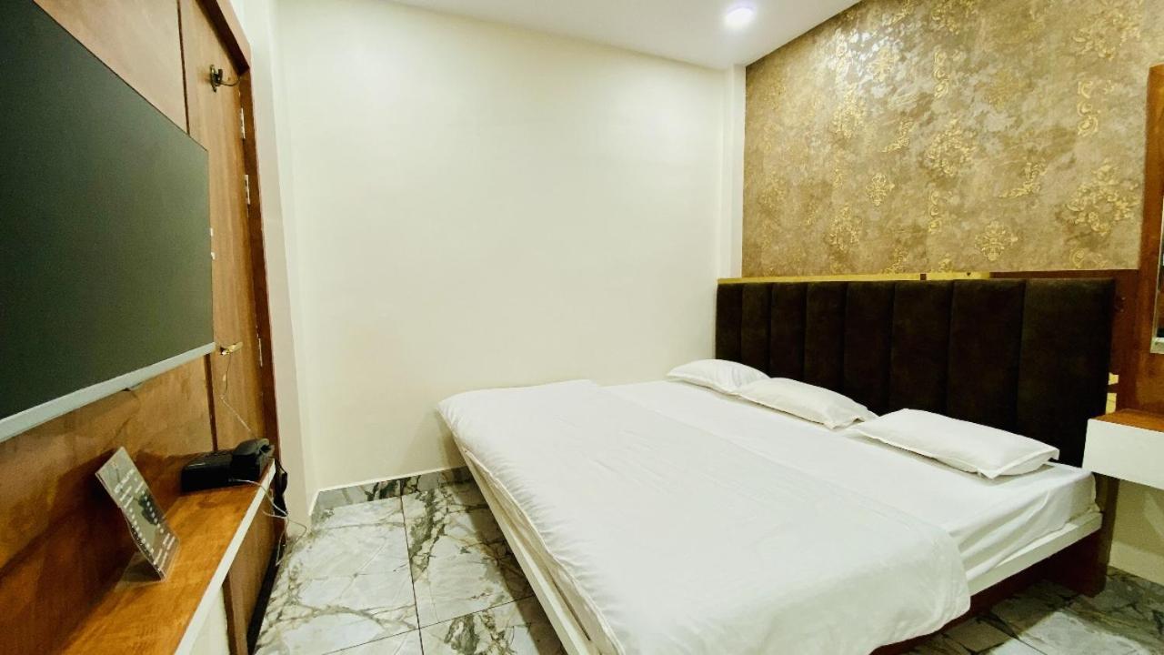 Hotel Malay Inn Ujjain Exterior photo